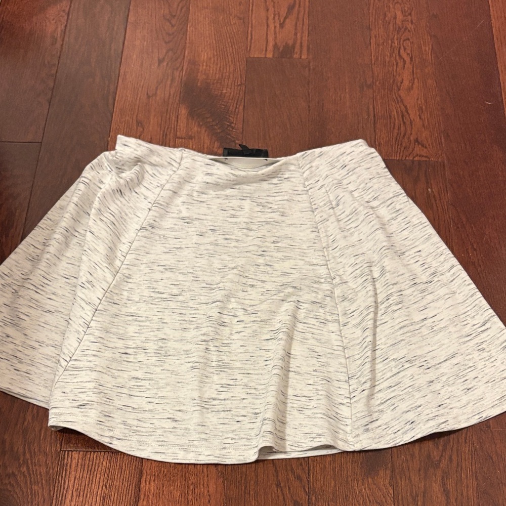 Dynamite Heathered White Skater Skirt